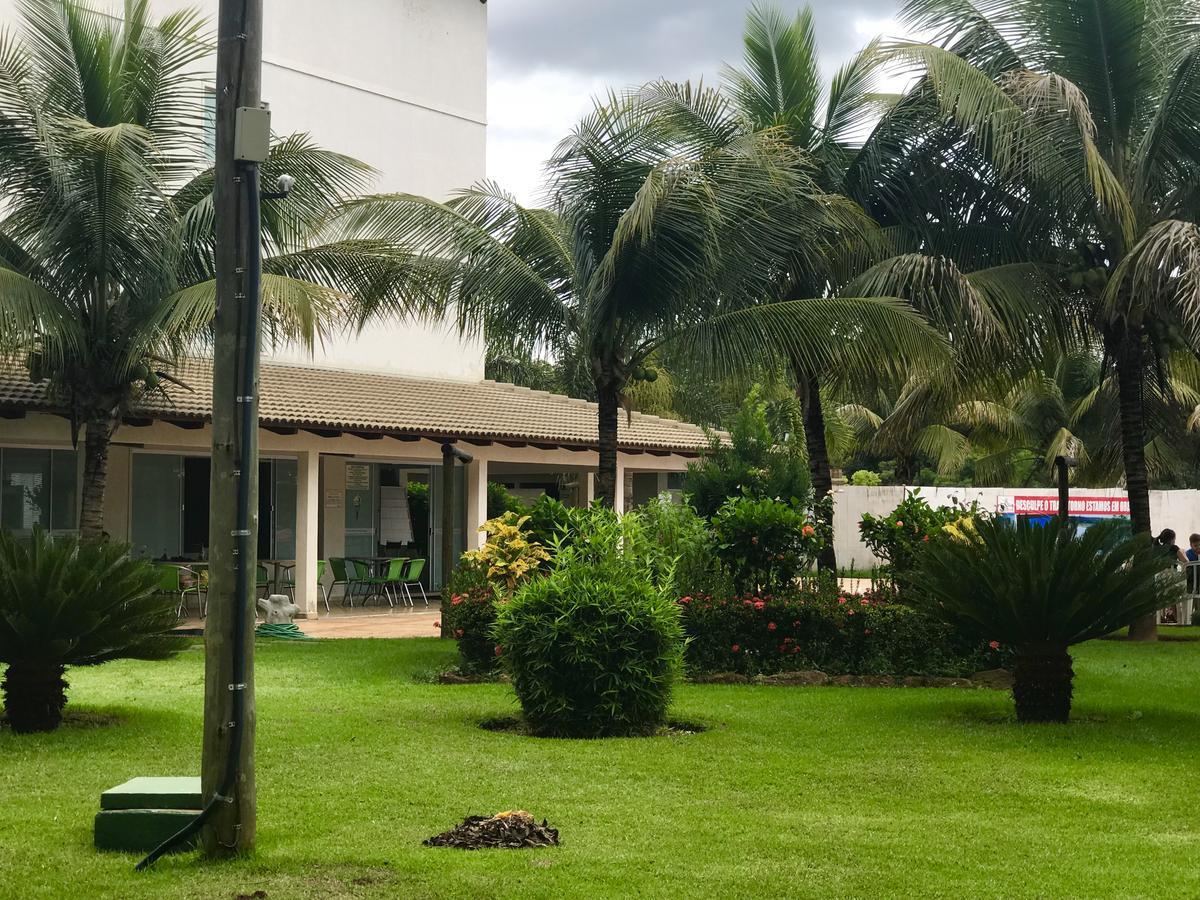 Pontal Do Lago Flat Caldas Novas Exterior photo